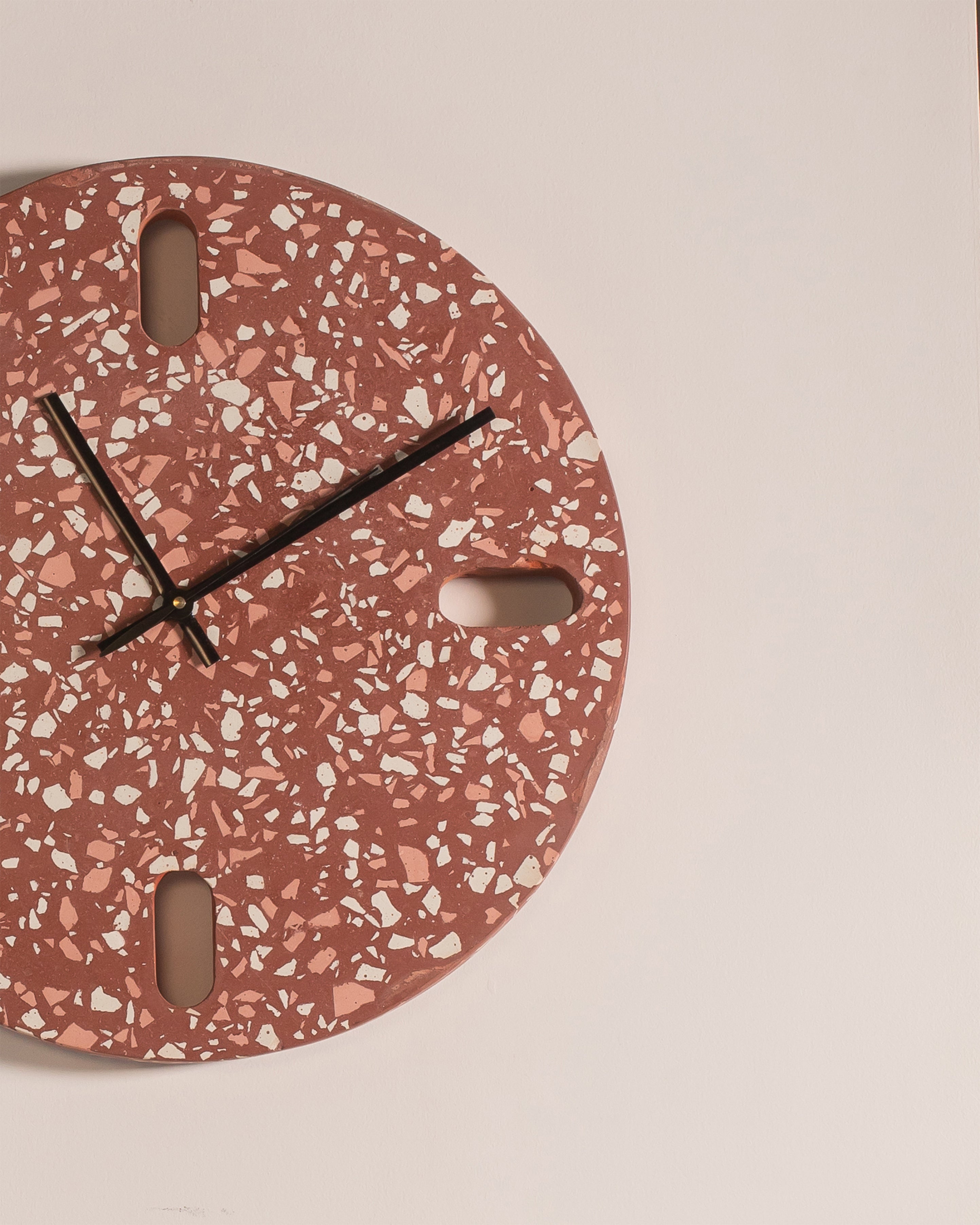 Tic Toc Clock - Decor