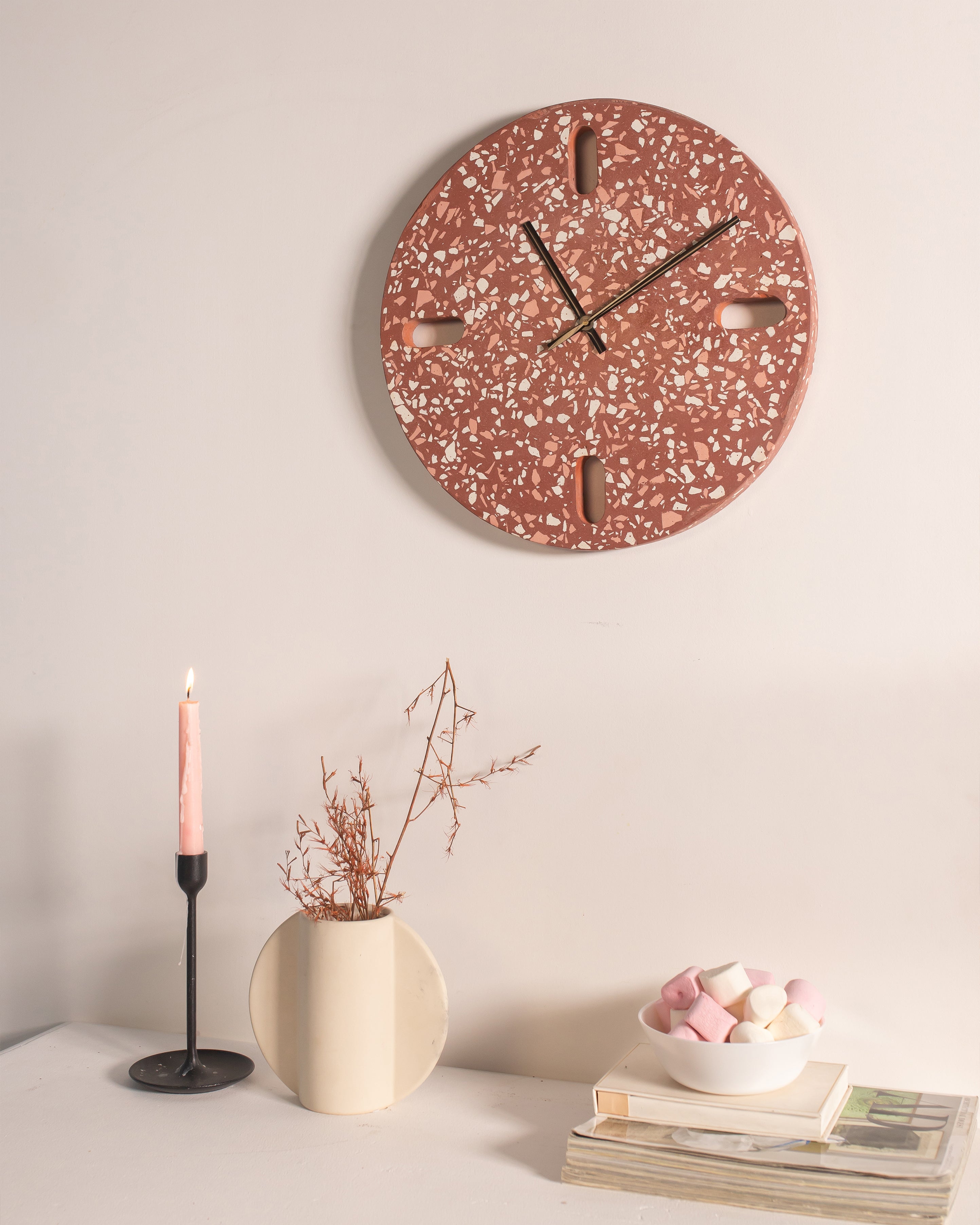 Tic Toc Clock - Decor