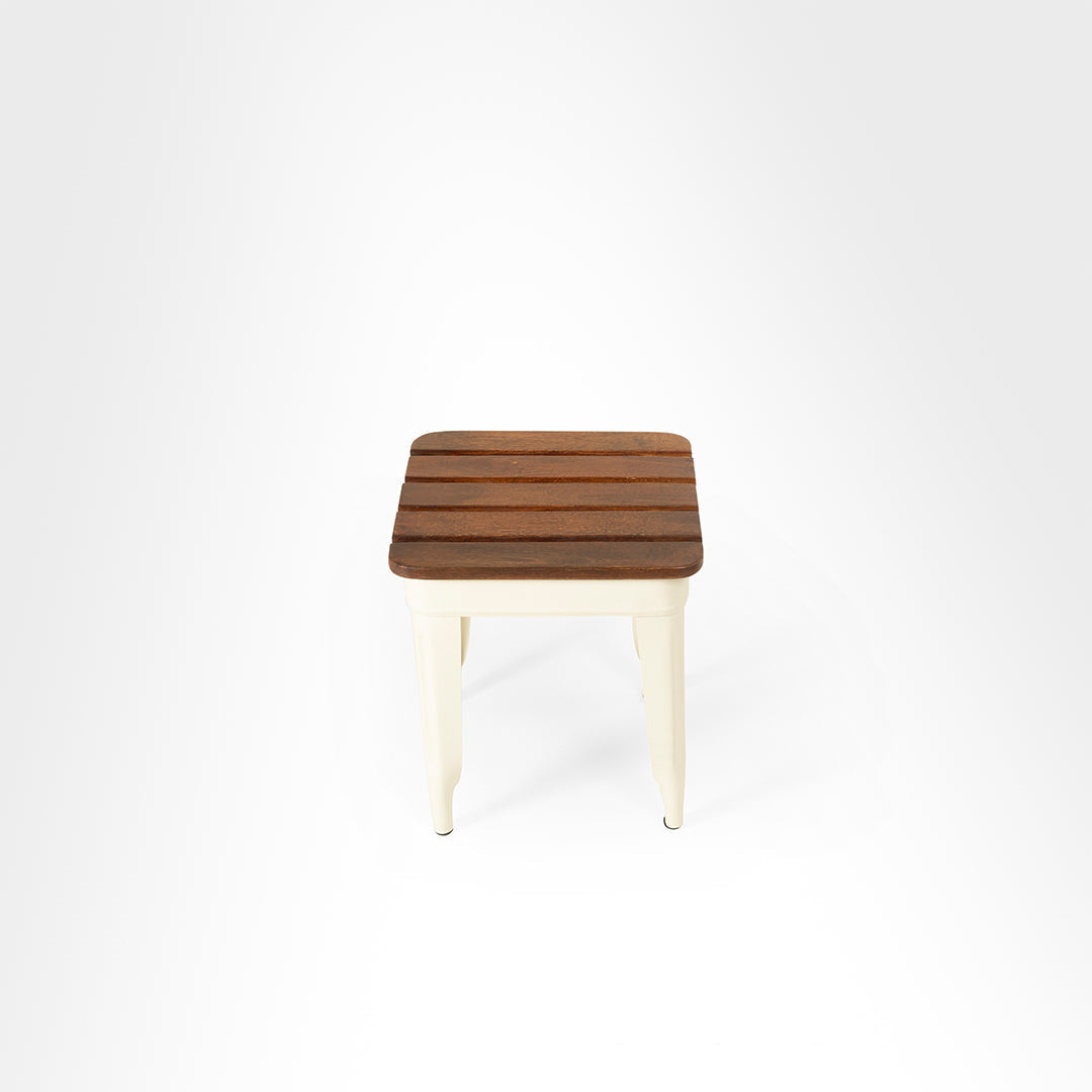 Tolix Chairs With Armrest And Side Table Set