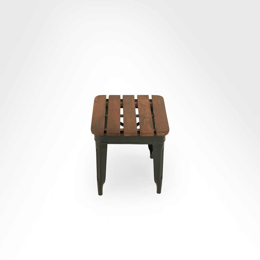 Tolix Chairs With Armrest And Side Table Set