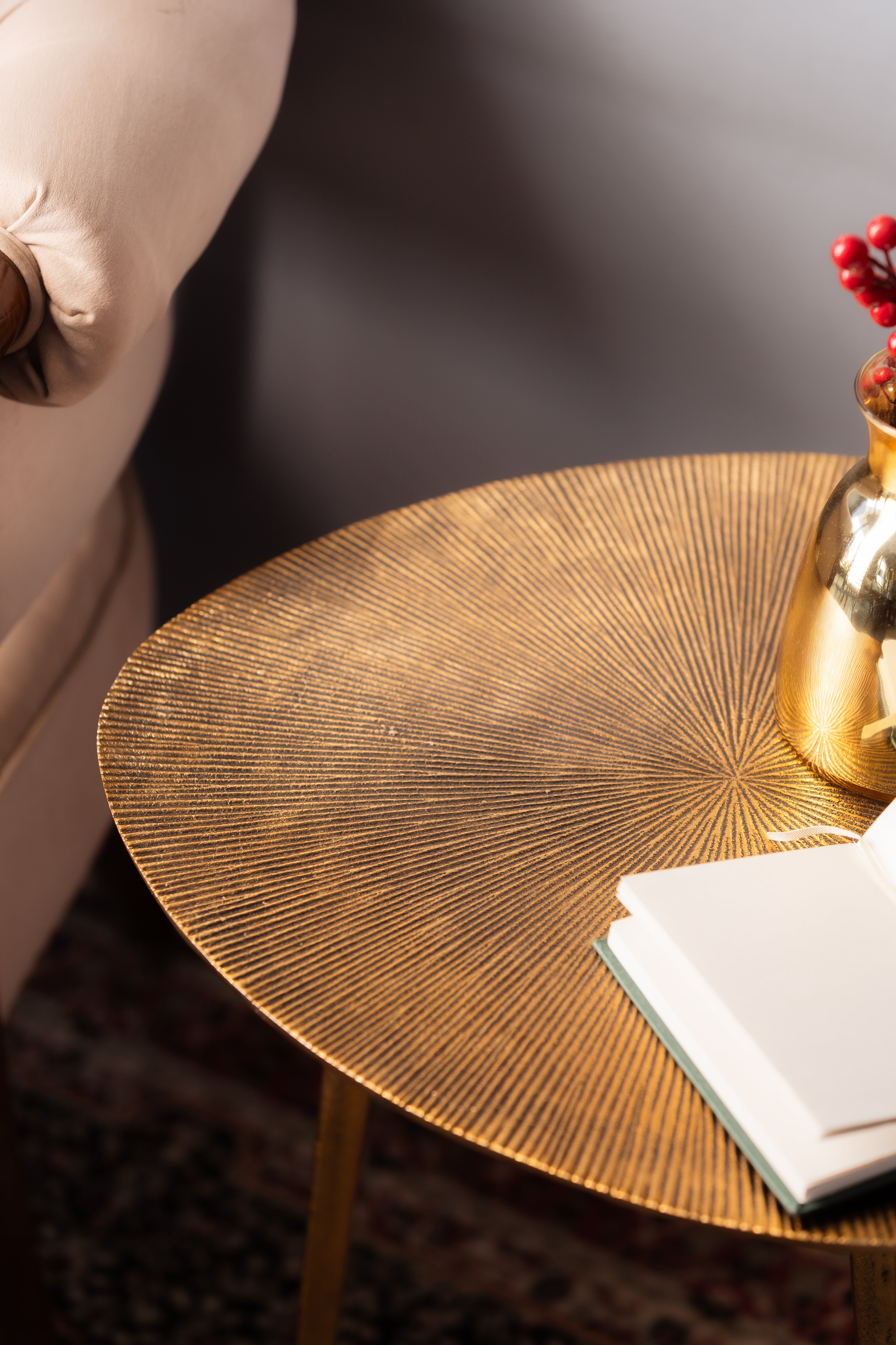 Tripod Antique Finish Table - L18.6 x B18.6 x H22.2 (In Inches) / Golden / Cast Alumunium - Indoor Furniture