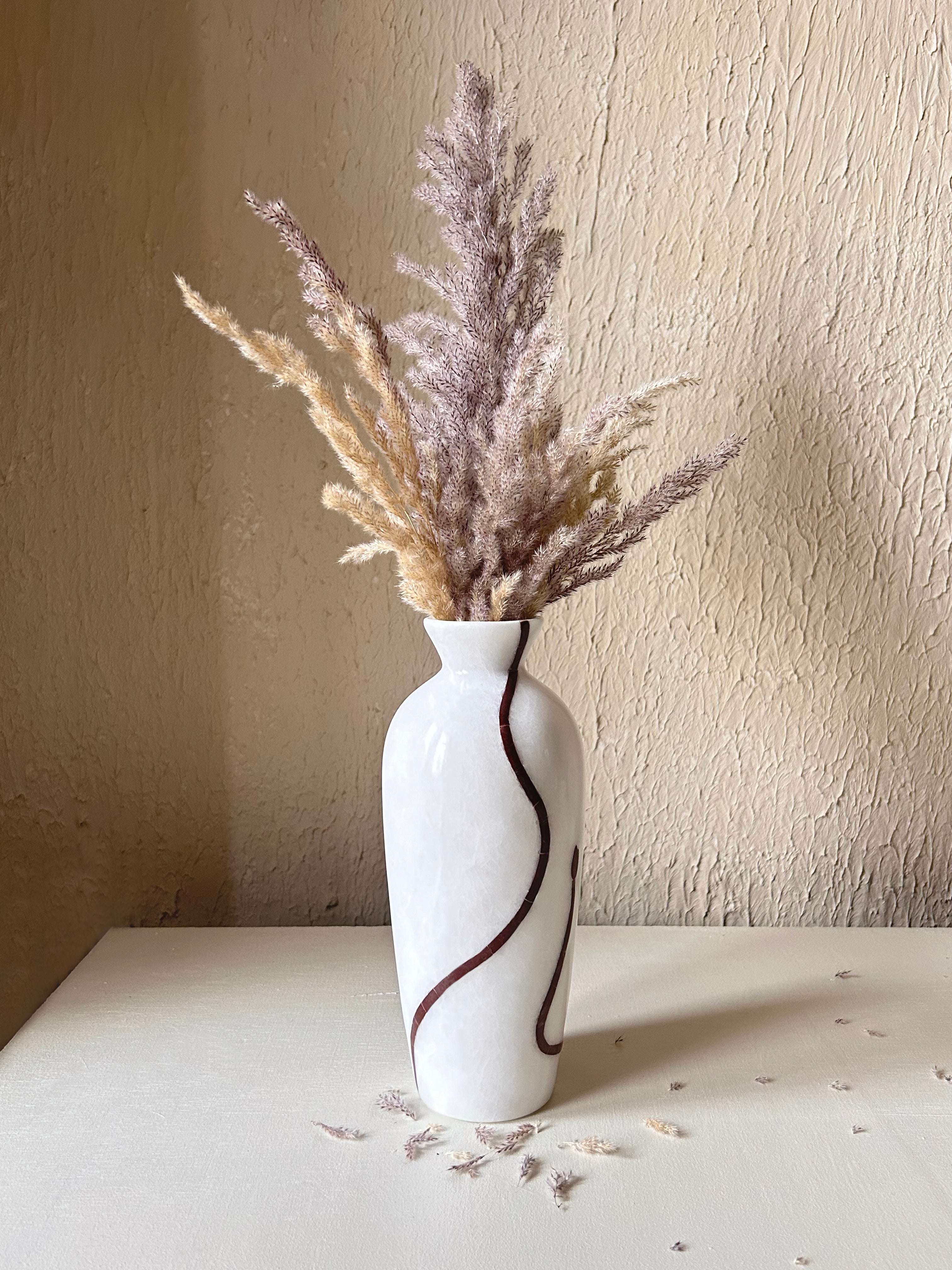 Vase - White / Alabaster Stone and Red stone / Height: 250 mm - Decor