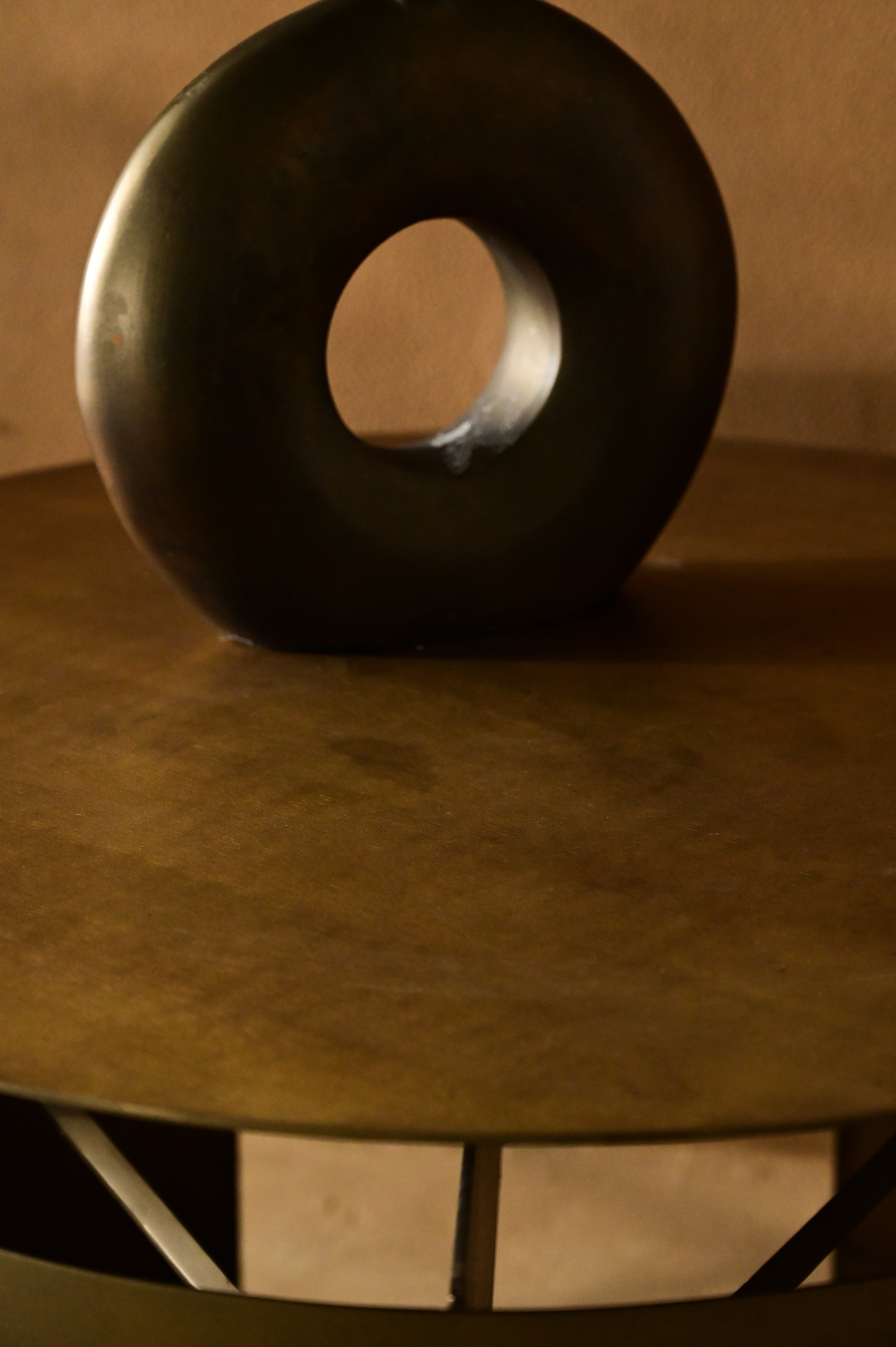 Verdé Coffee Table - L:24 x W:24 x H:18 In inches / Metal - Indoor Furniture