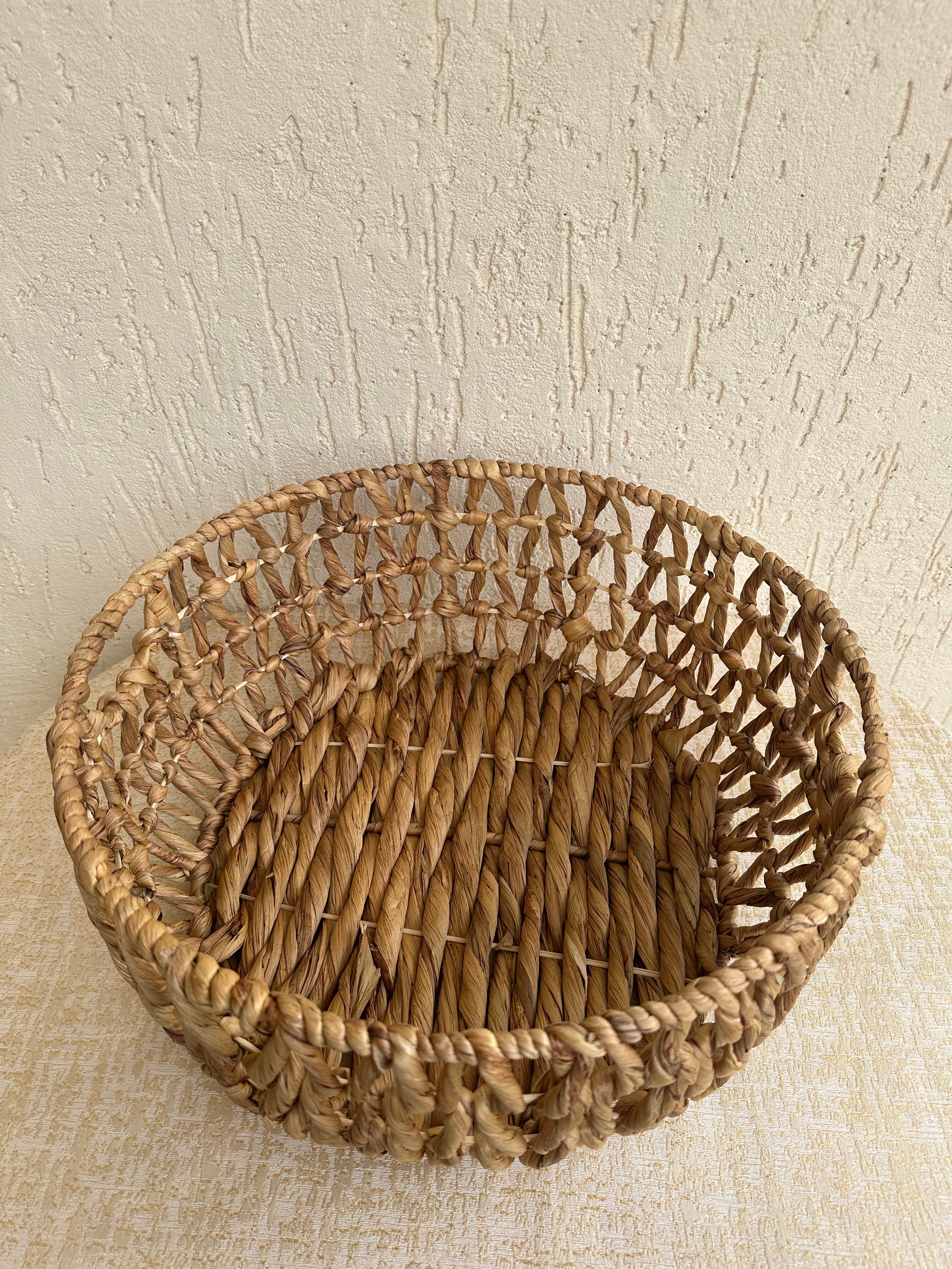 Water Hyacinth Cut-Work Basket - Natural / Water Hyacinth - Decor