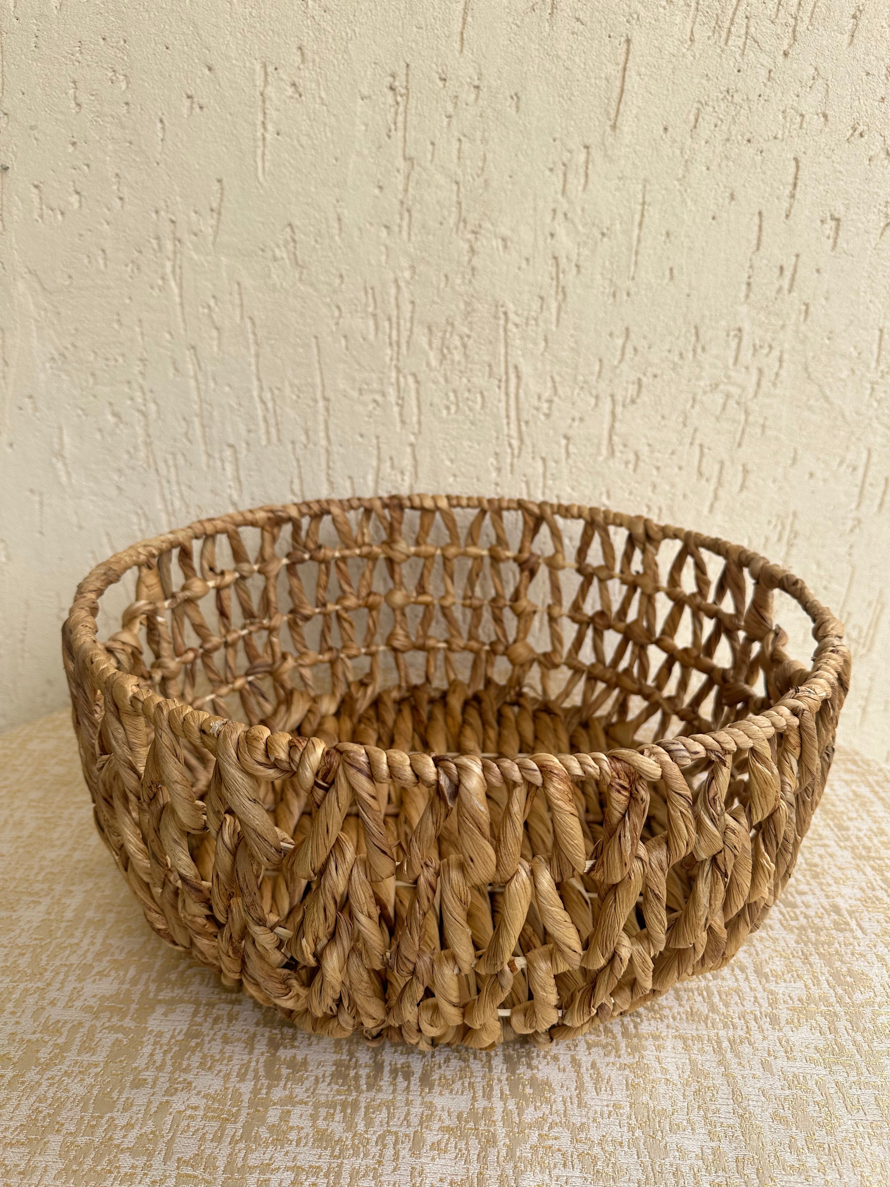 Water Hyacinth Cut-Work Basket - Natural / Water Hyacinth - Decor