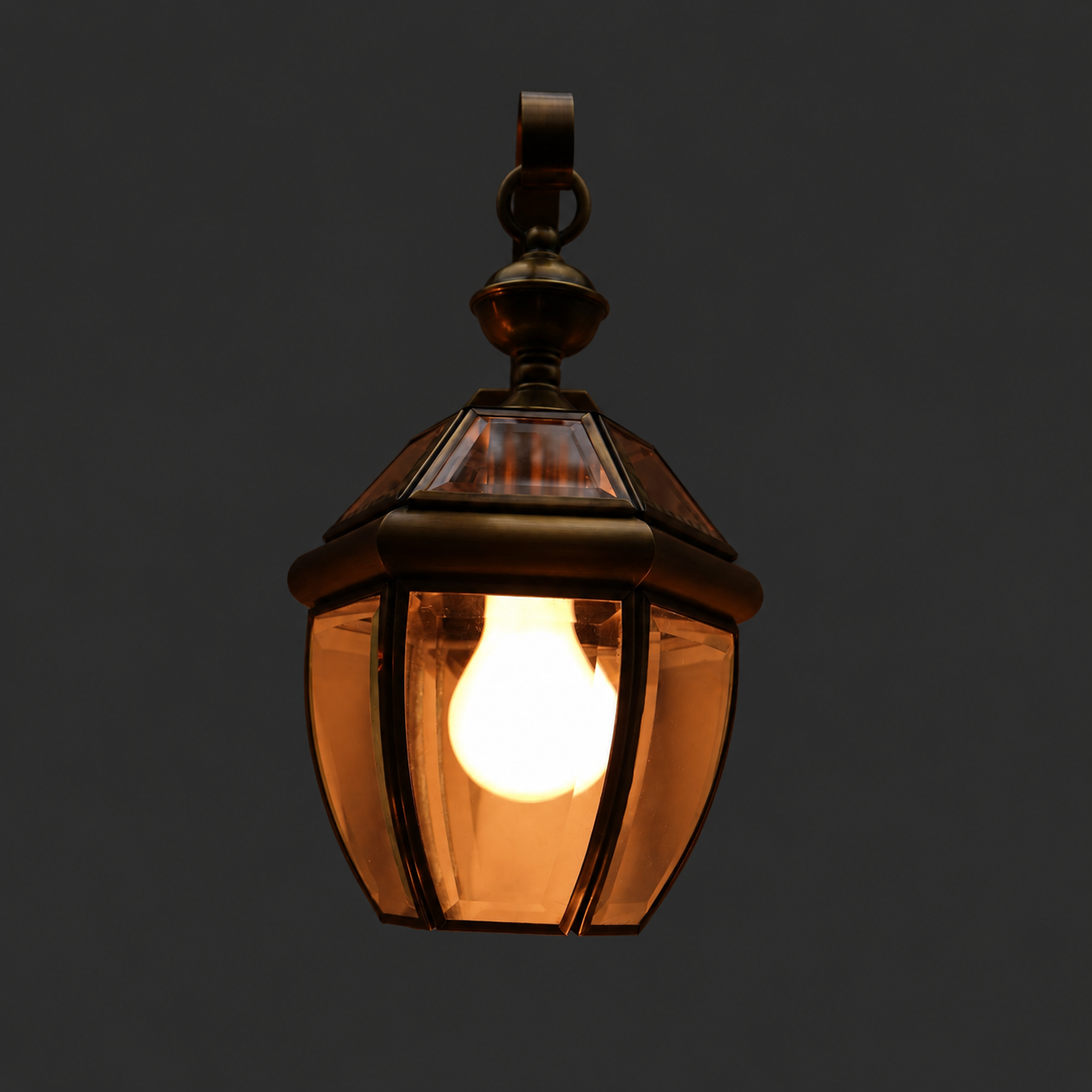 Windsor Brass Wall Lantern - Gold / Brass / 14 inch - Lighting
