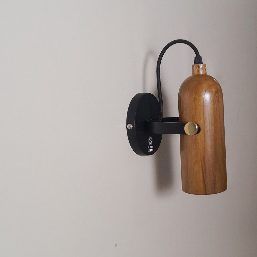 spot light wooden