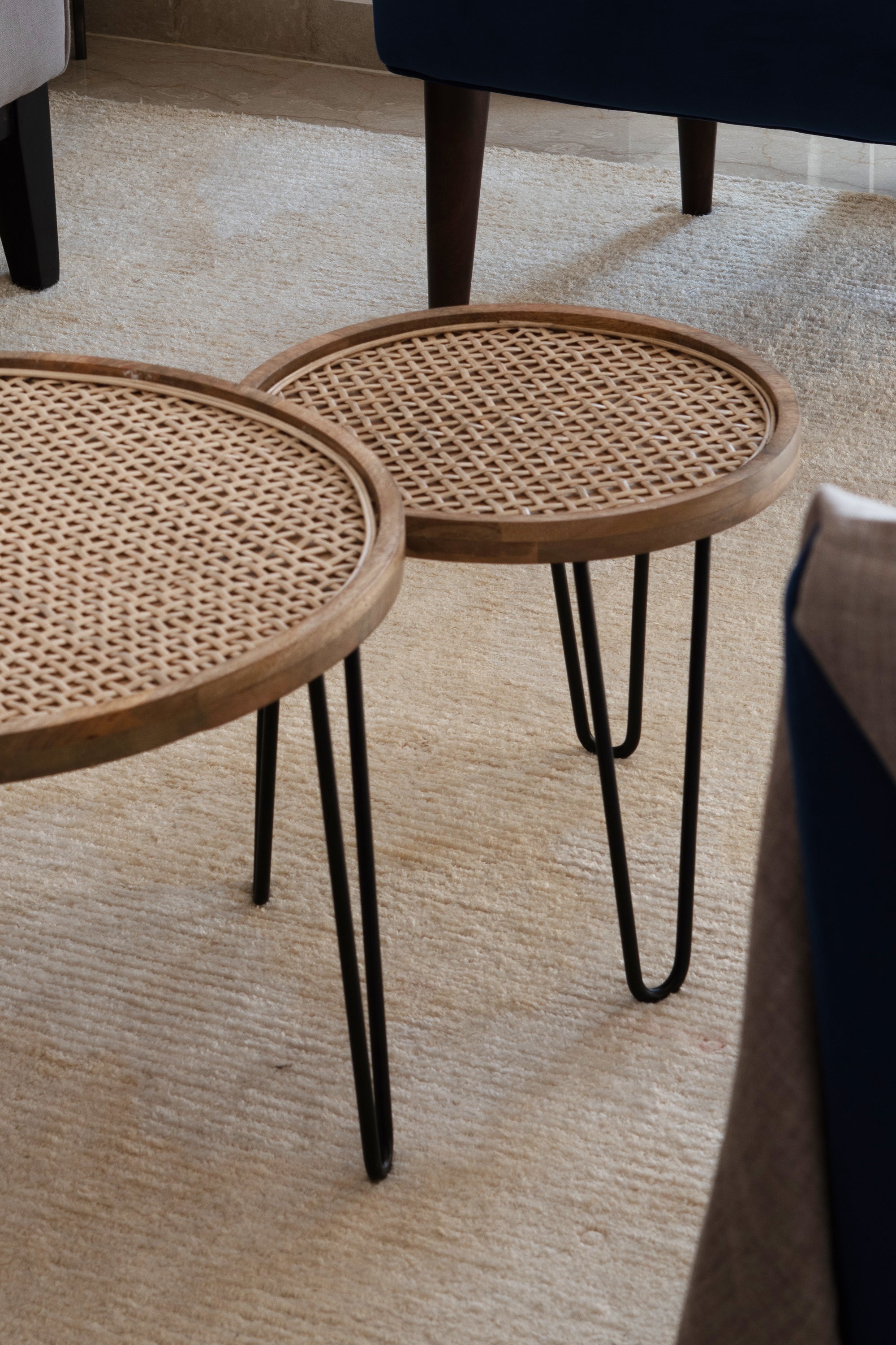 Set of 2 nesting tables with Rattan work