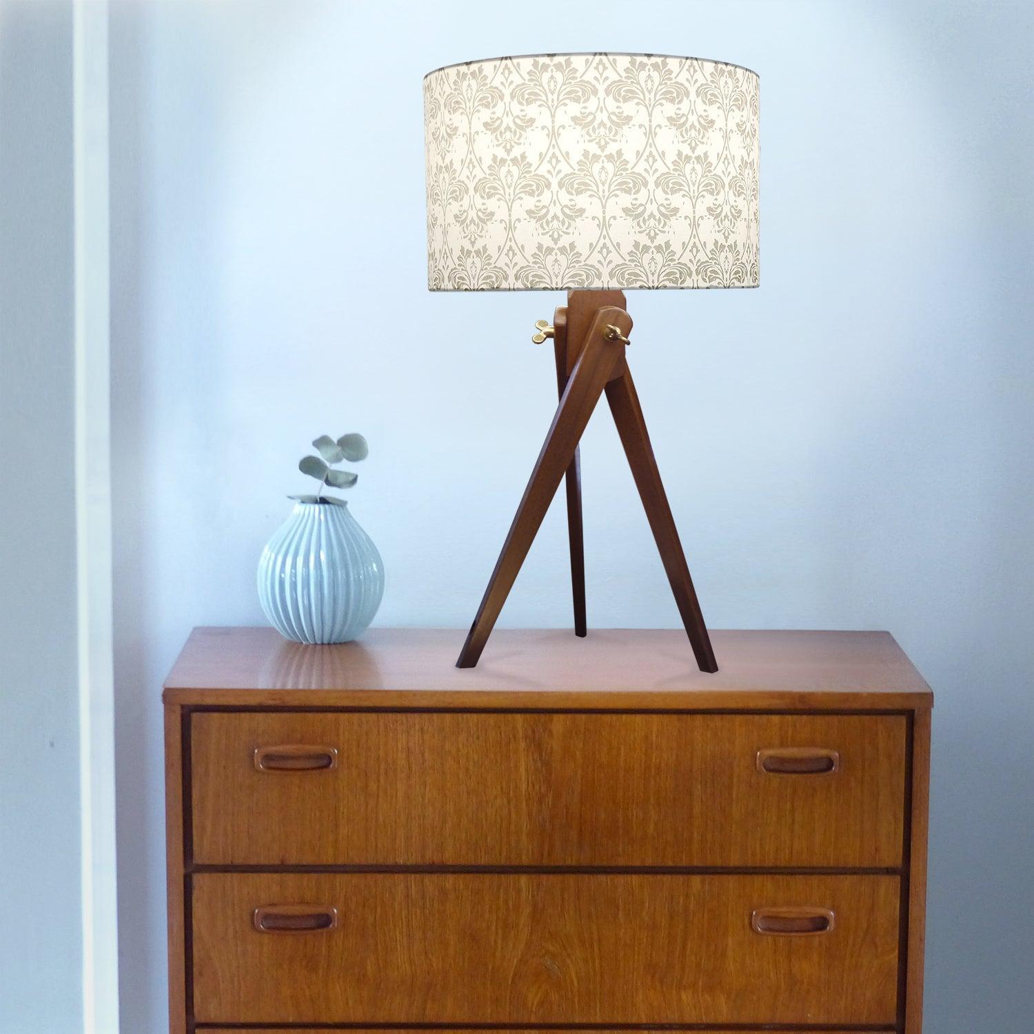 Acanthe Table Lamp