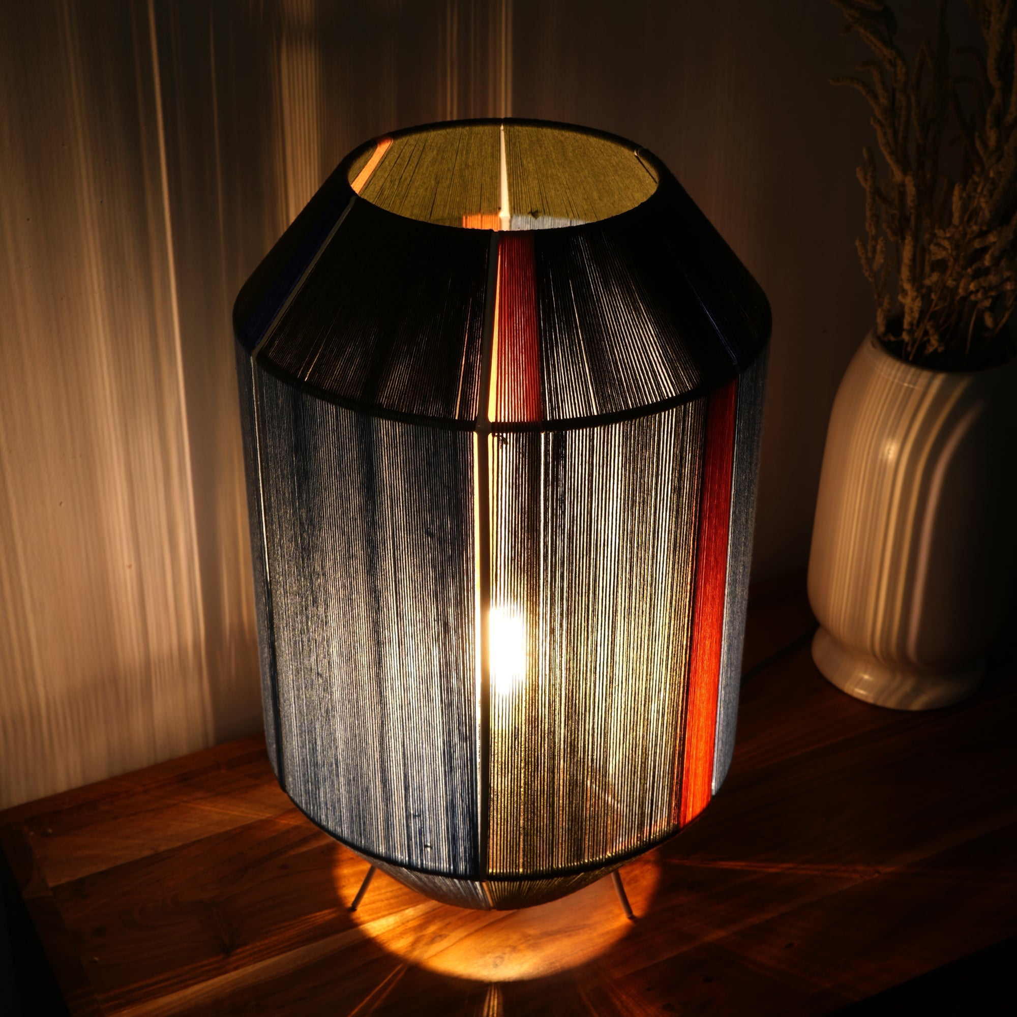 Colour Story 400 Table Lamp
