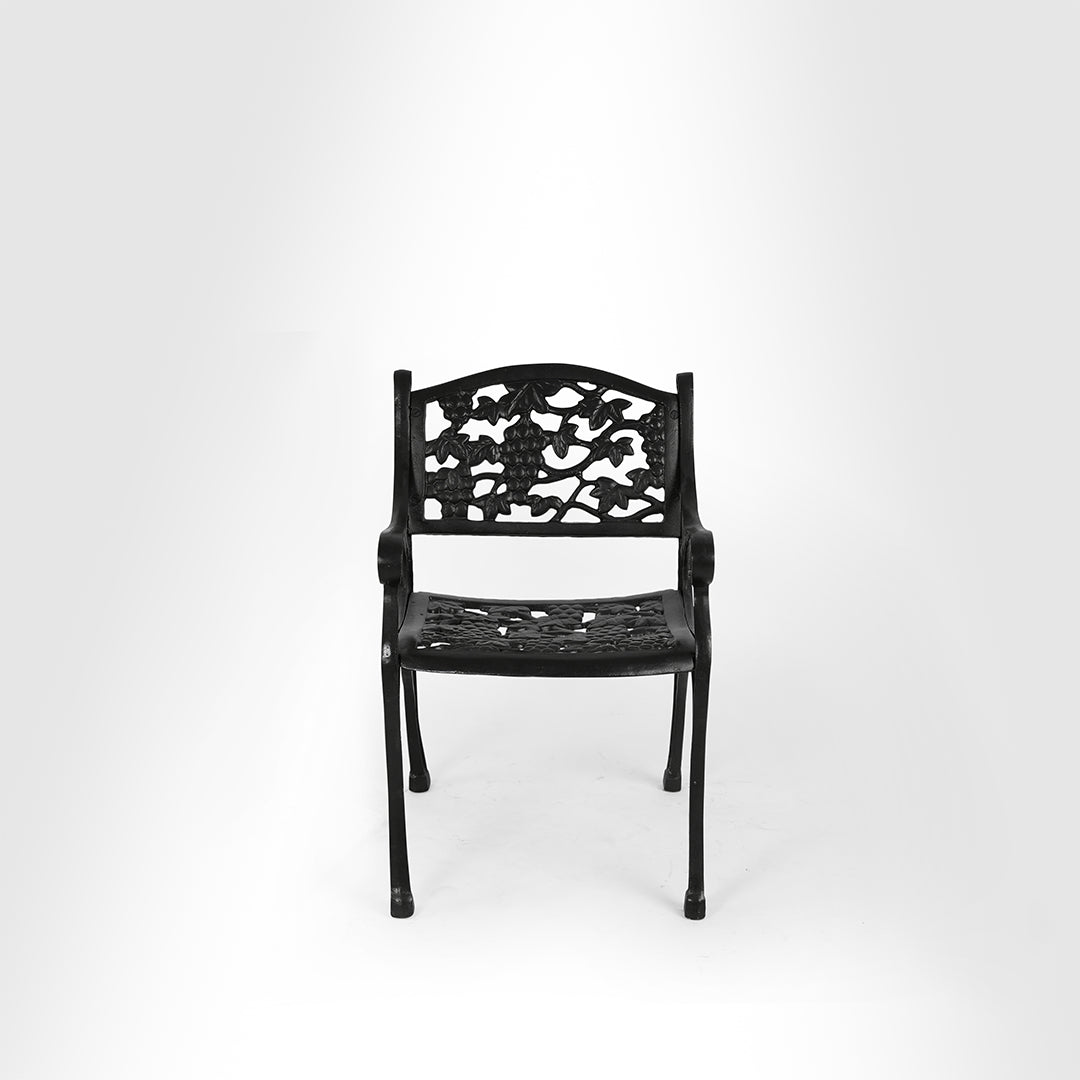 Ellis XXV Cast Iron Table And Chair Set