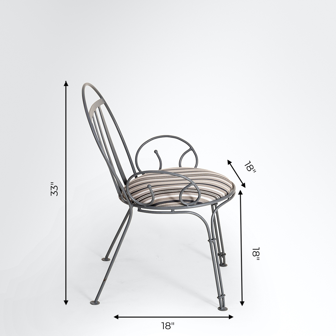 Tulip Cast Iron Table With Faro Chairs