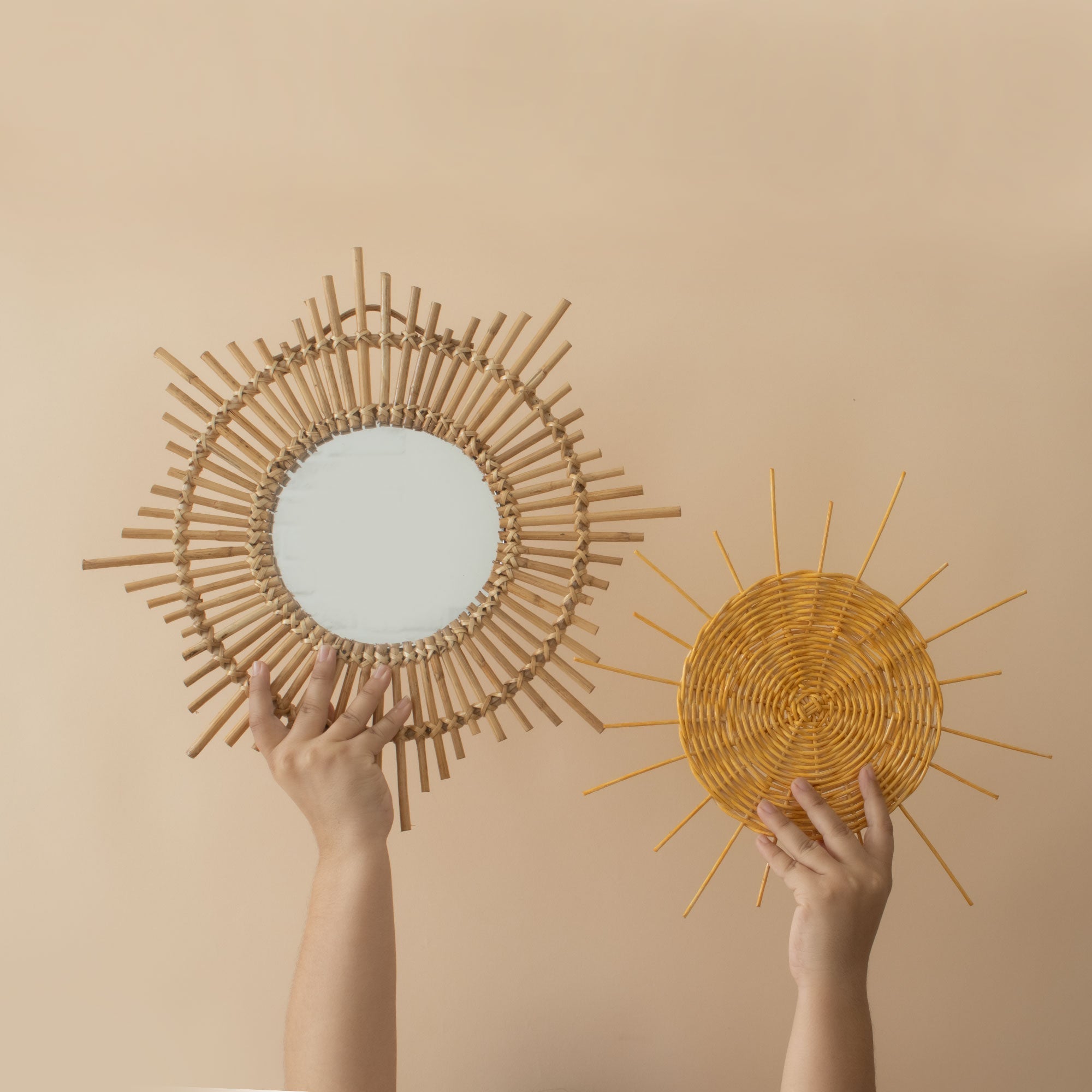 Rays of sunshine Cane mirror with wall plate
