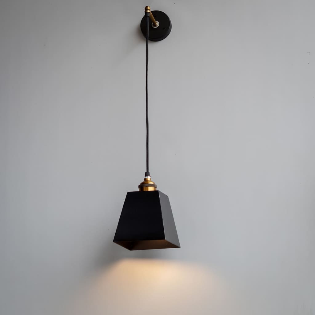 Cws115 Obsidian Black-Gold Metal Wall Hanging Lamp